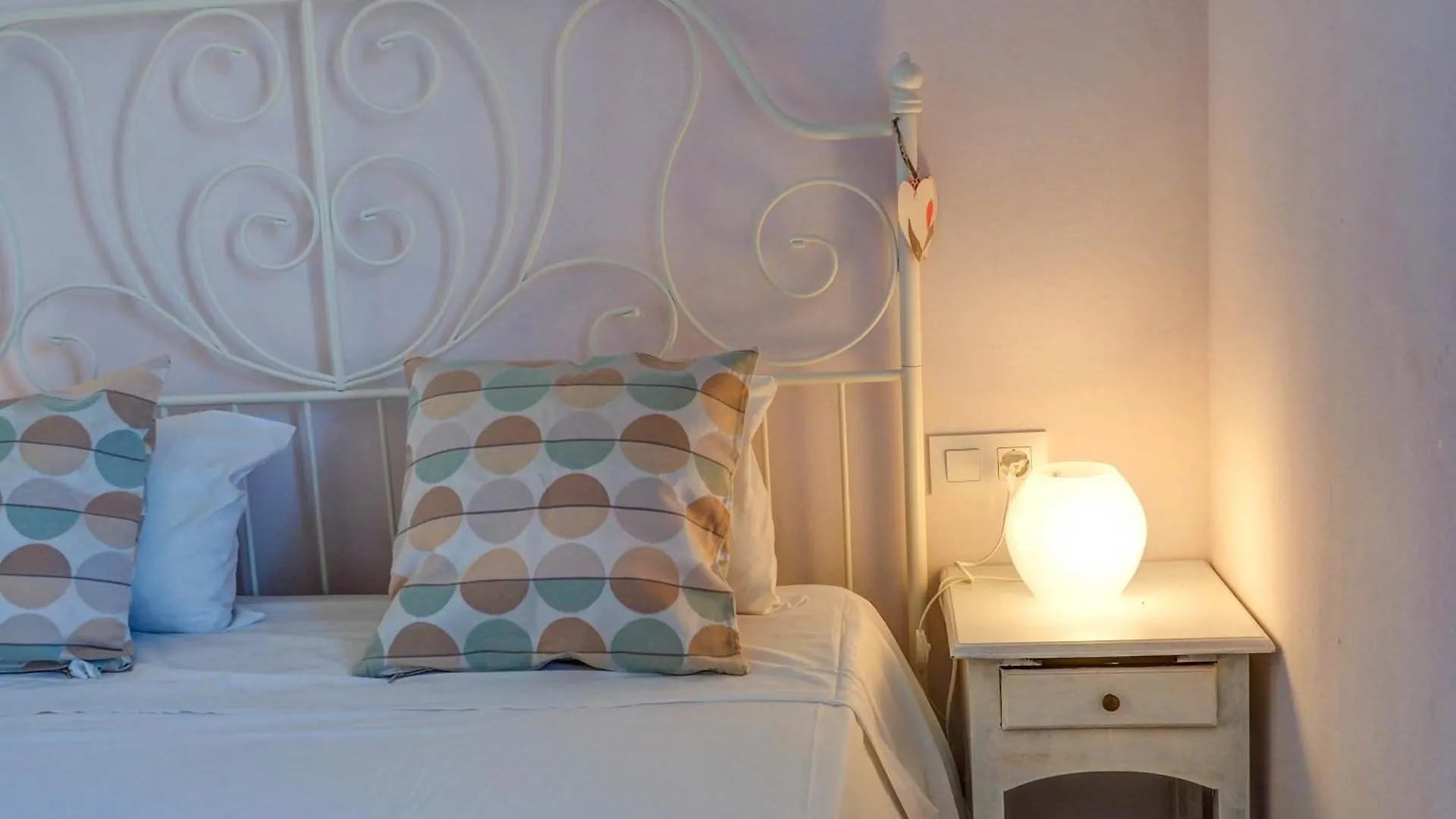 Seaside Cozy Apartment By Hello Homes Sitges Španělsko